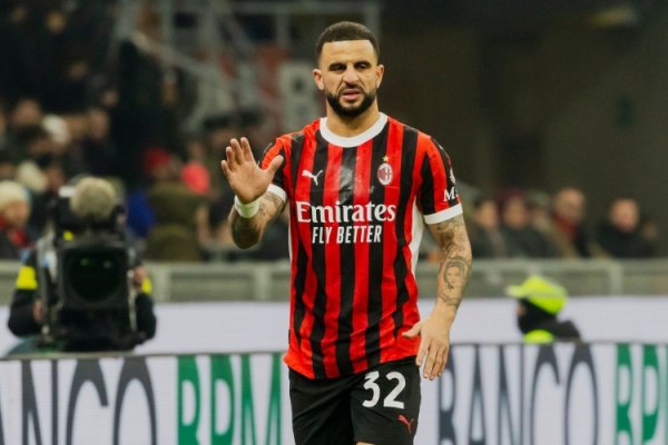 Romano: In addition to Fenerbahce, Everton also contacted Kyle Walker and tried to introduce him