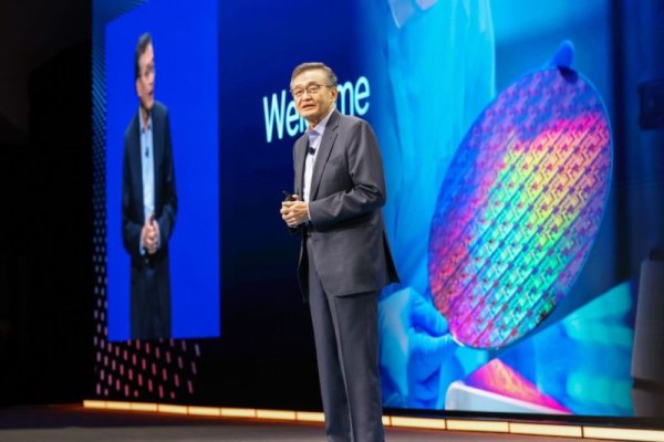 In addition to stopping Intel 18A sales, Intel also stops self-produced glass substrate planning
