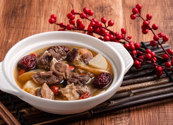 Healthy warm-up nutritionist teaches winter diet 5 principles