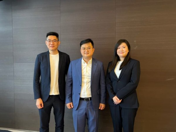 SiC new business machine! Aiming at AR lenses and 3D IC packaging, Geqi has advanced to the 12-inch large-size market