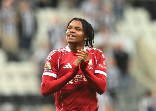 Pulling! Echo: Liverpool and Chelsea have not yet reached an agreement on Ngumoha s transfer compensation