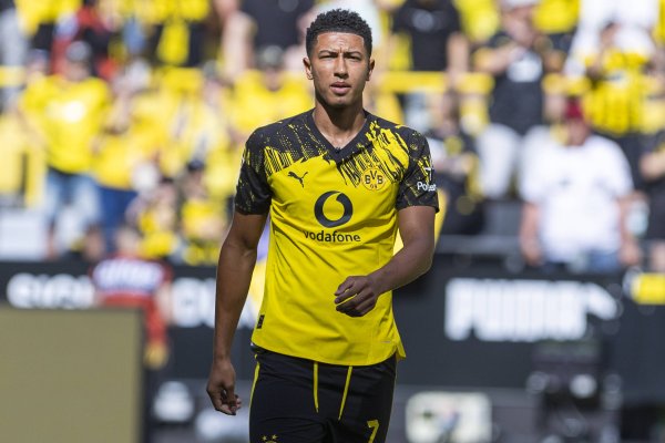 Bundesliga 008! Manchester United: Bellin is not adapting to Dortmund, Manchester United considers renting him in the winter window to strengthen the midfield