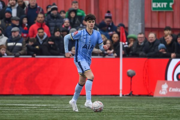 The camp is full of wounded soldiers! Mirror: Tottenham youngster Archie Gray suffers calf injury and is expected to be out for a month