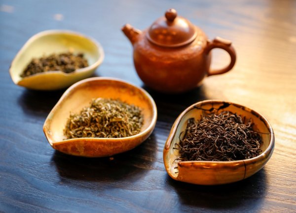 Don’t think that all tea is good for your health! Harvard doctor reveals 7 tea-drinking habits that are bad for your stomach and liver