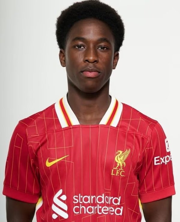 Already played in the U21 league at the age of 15! Post: Arsenal, Chelsea want to poach 15-year-old Liverpool winger Abe